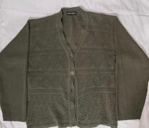 Woolen Sweater For Ladies