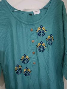 Elegant Embroidered Kurta