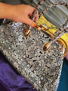 Fabulous Diamond 💎 Silver Handbag👜