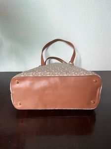 DKNy Tote Bag