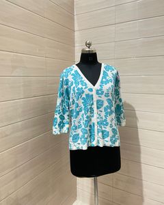 Imported cardigan new with tag 🏷️