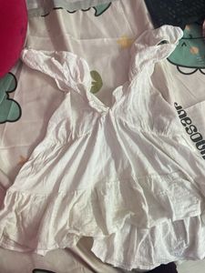 White Ruffled Top pinteresty 🤍