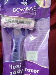 In Offer Combo Of Wax Strip Cream N Razor