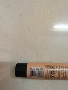 Nykaa Skingenius Sculpting And Dewy Foundation