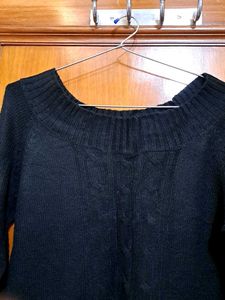 Korean Black Knit Pullover