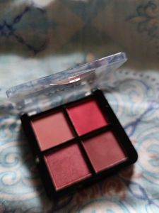 Nykaa Eyeshadow Palette