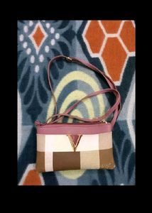 Sling bag