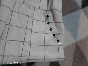 Floral White Pants 👖