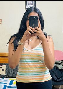Combo of 2 Pretty Tops♥️✨
