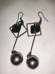 Bronze Ball Earings