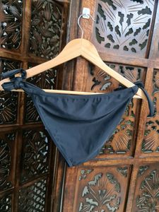 Tie Knot Bikini Panty