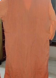 Used Simple Straight Short Kurti For Womens