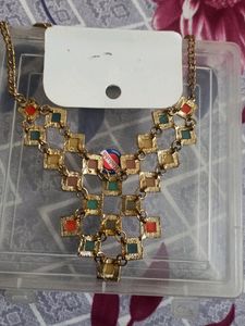 Neckpiece