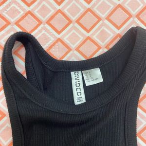 H&amp;M Tank Tops - Black &amp; White
