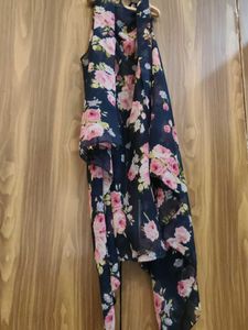 Floral Print high low shrug