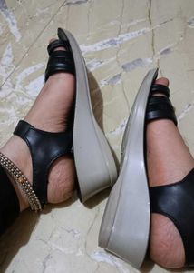 Cubix Sandals