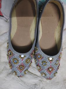 Partywear Juti