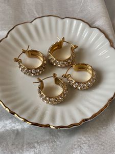 Amira Studded Earrings Anti-tarnish