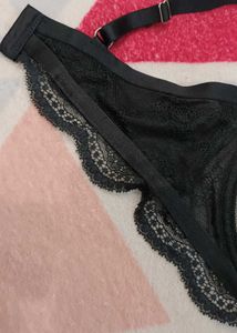 Hunkemoller Lace Bra 36F