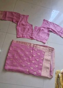 Pink Reshami Saree With Blouse