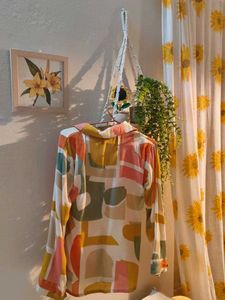 Patterned Long Sleeve shirt