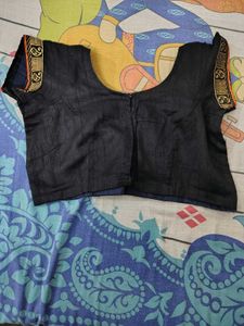 Floral Print Saree with Embellishments