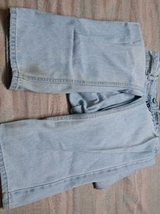 Ripped Light Wash Denim Jeans