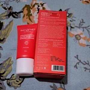 Dot &amp; Key Strawberry Strobe Cream
