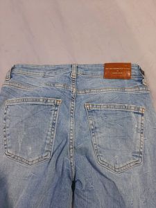 Zara Distressed /Rugged/ Damaged Jeans For Girls