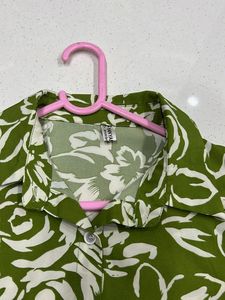 Green Floral Top  &amp; Bottom Set New 🆕
