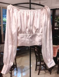 Blouse - Elegant & Chic🤍