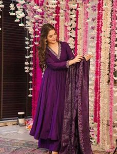 Purple Naina Bandhani Set 💜