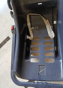 Mee- Mee 3 In 1 Carry, Rocking And Feeding Chair