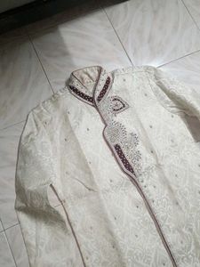 Elegant Men&#39;s Kurta