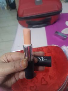 All In 1 Makeup