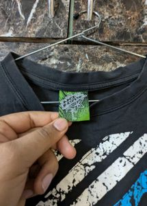 L SIZE TSHIRT