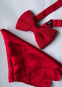 Satyapaul-Knitted Bow Tie & Pocket Square Combo.