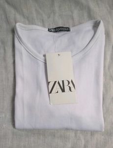 Zara White Ribbed Tee