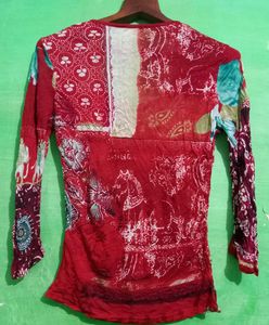 Beautiful Stretchable Top Like New Condition