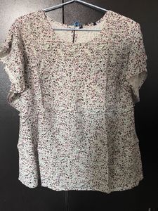 Floral Ruffle Sleeve Top