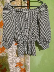 Gingham Puff Sleeve Top