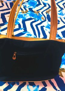 Shoulder Bags