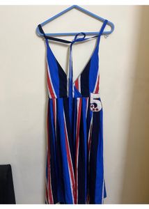 2 Pic Como Dress