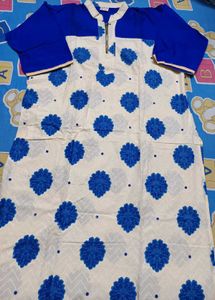 Blue &amp; White Floral Kurti