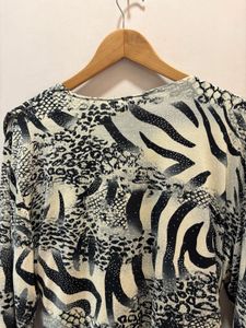 Beautiful Over Size Wrap Top