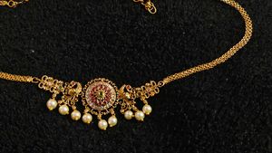 Elegant Gold-Plated Choker