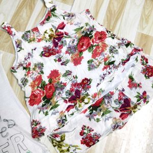 Combo Two White Tops