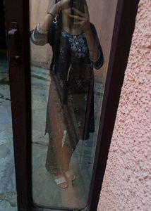 Elegant Embroidered Kurti ✨️🎀