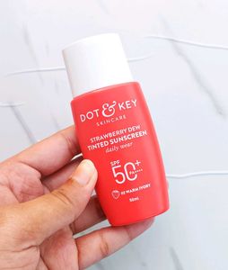 Dot &amp; Key Strawberry Dew Tinted Sunscreen SPF 50+