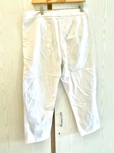 White Cropped Pants